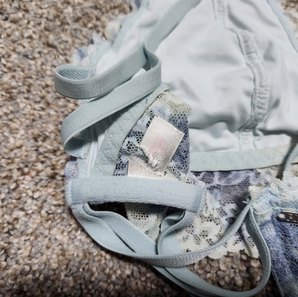 Victorias secret bralette - Picture 3 of 4